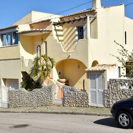 Family House Hotel Lagos Bagian luar foto
