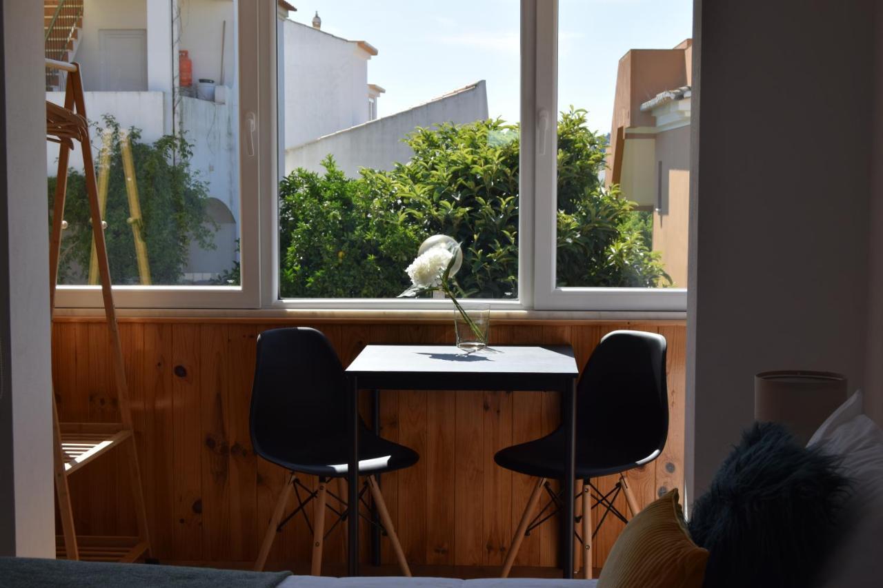 Family House Hotel Lagos Bagian luar foto