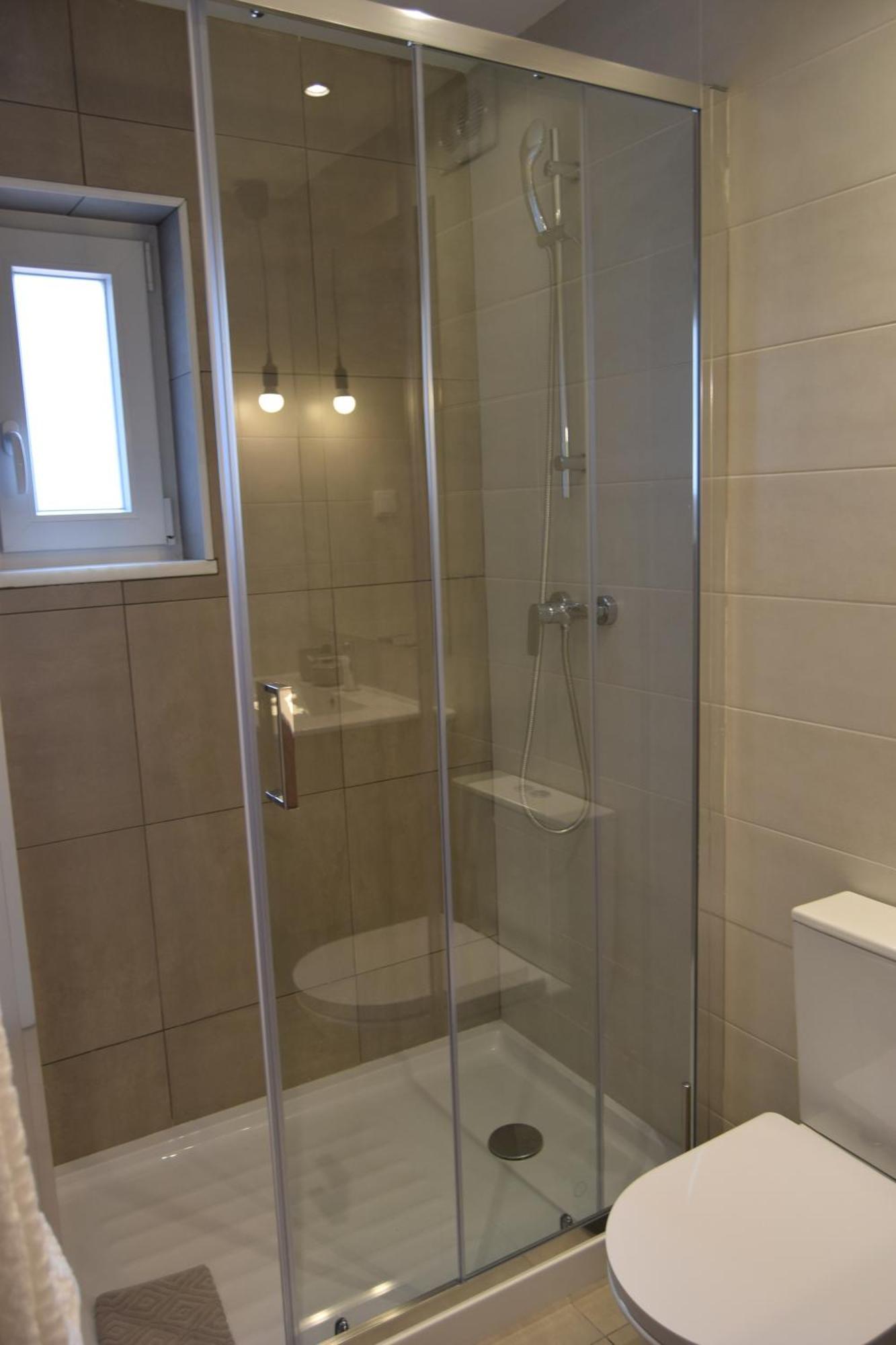 Family House Hotel Lagos Bagian luar foto