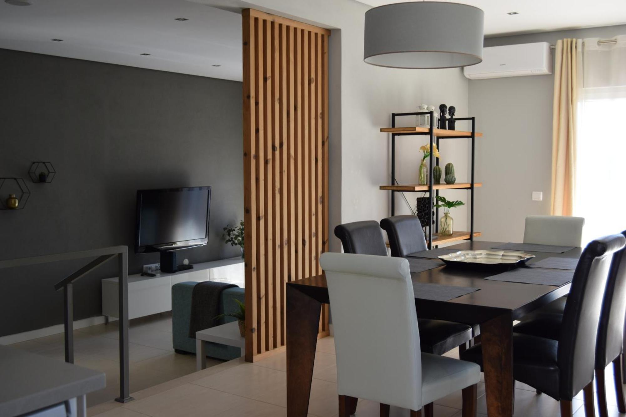 Family House Hotel Lagos Bagian luar foto
